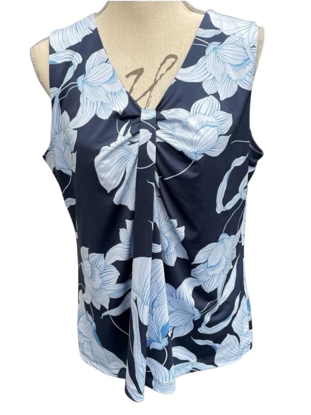 Made in Italy Navy/Light Blue Floral V-Neck Sleeveless Gather Front Top (L)